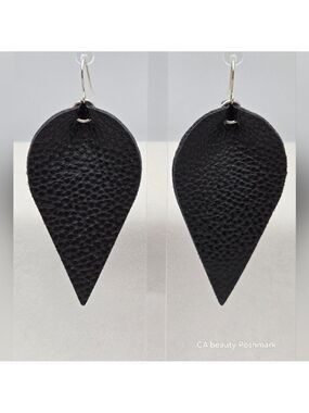 ✨2/$10✨ Handmade Black Textured Leather Pinched Leaf Earrings Statement Petal